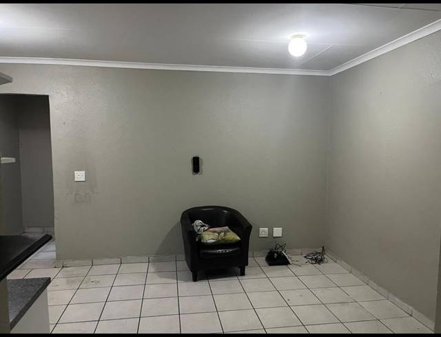 3 BEDROOM PROPERTY TO RENT IN SALFIN
